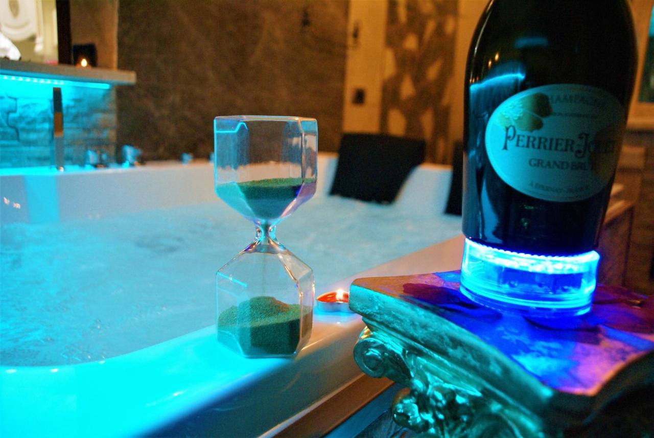 Gold Luxury Suite Home Roma Luaran gambar