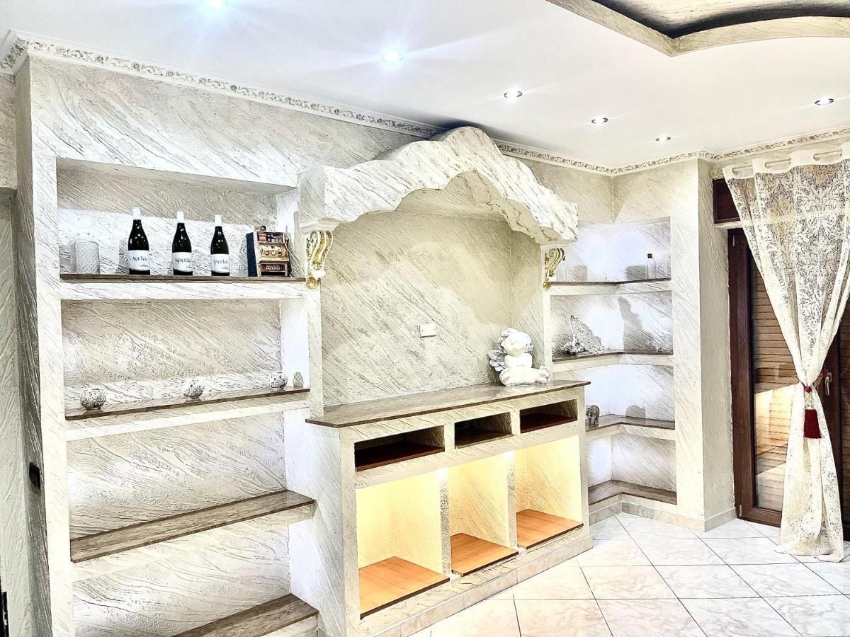 Gold Luxury Suite Home Roma Luaran gambar
